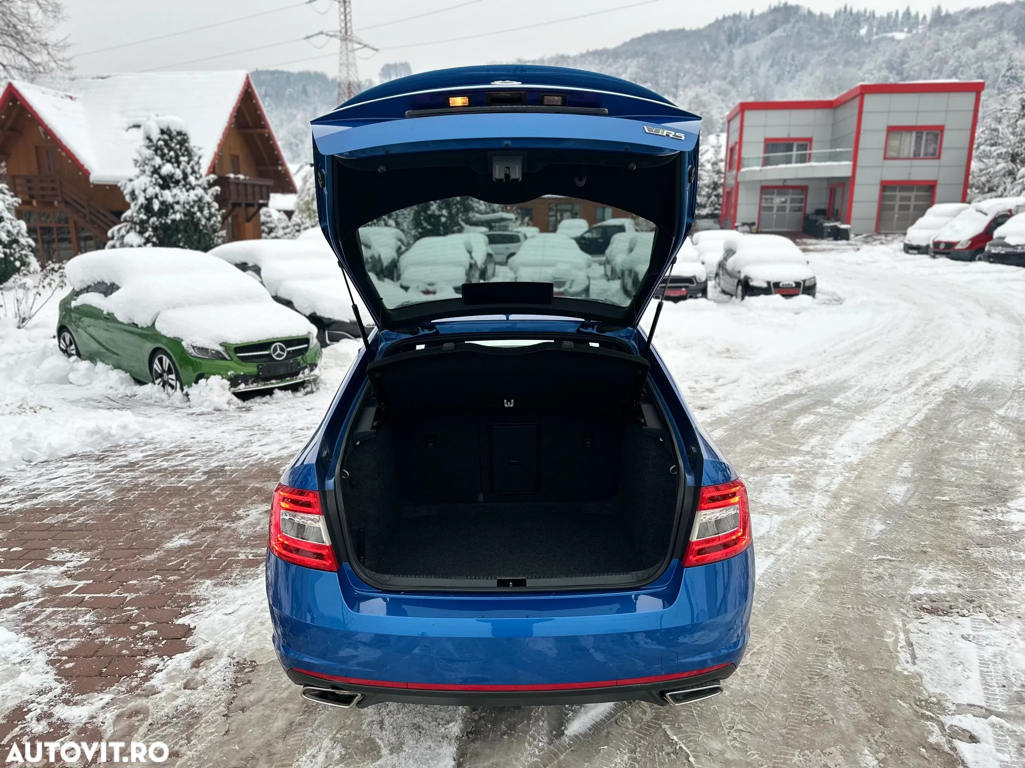 Skoda Octavia 2.0 TDI DSG RS - 11