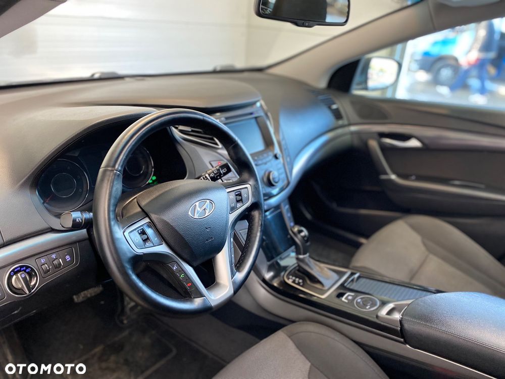 Hyundai i40 1.7 CRDi Premium DCT - 19
