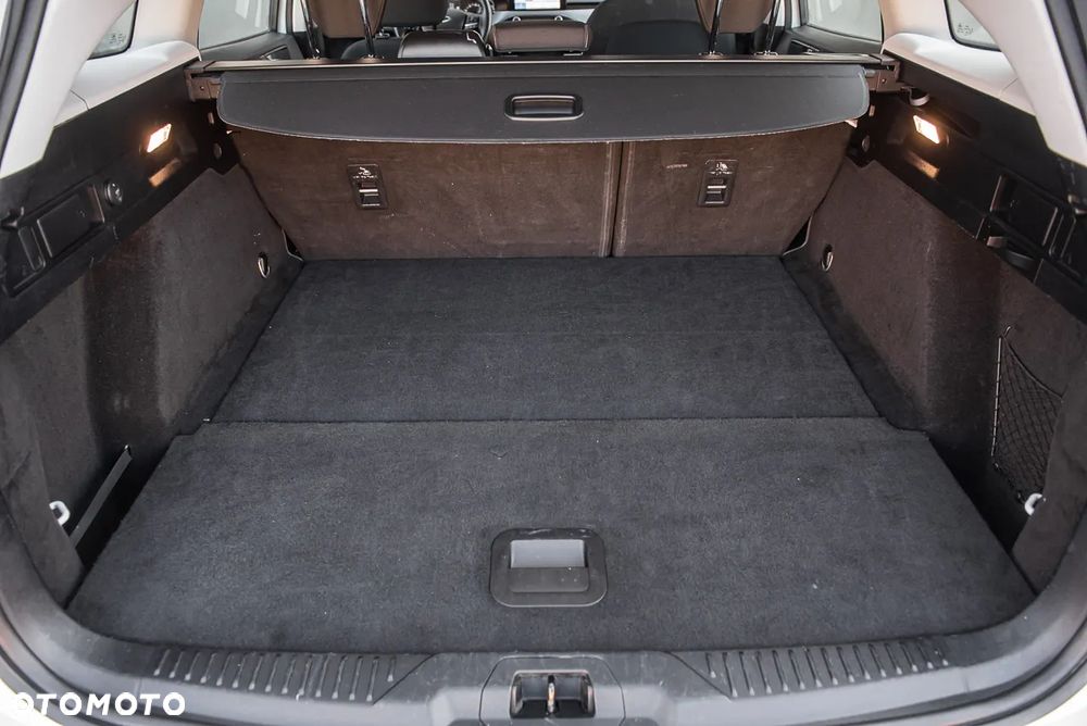 Ford Focus 1.5 EcoBlue Trend Edition Business - 32