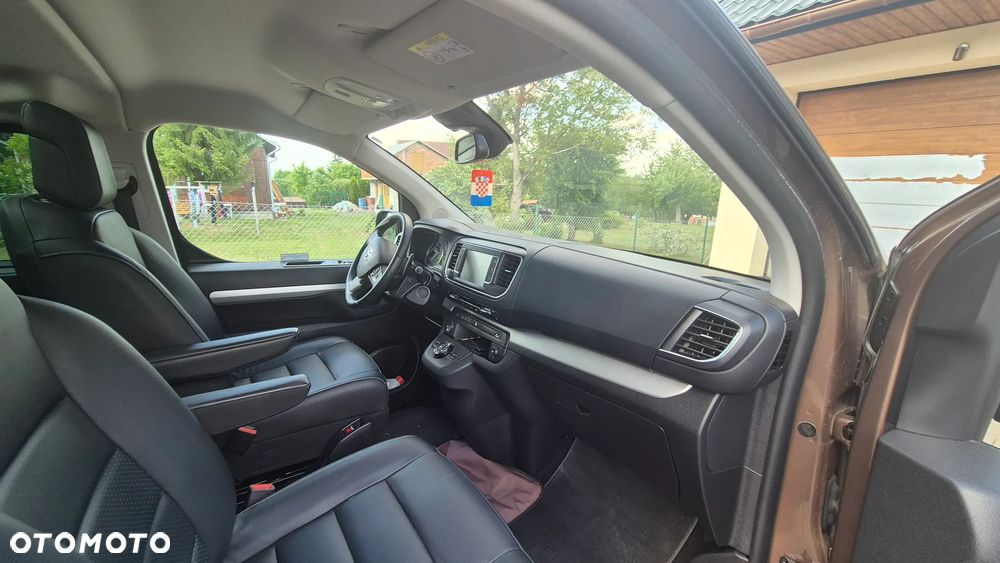 Toyota Proace Verso - 11