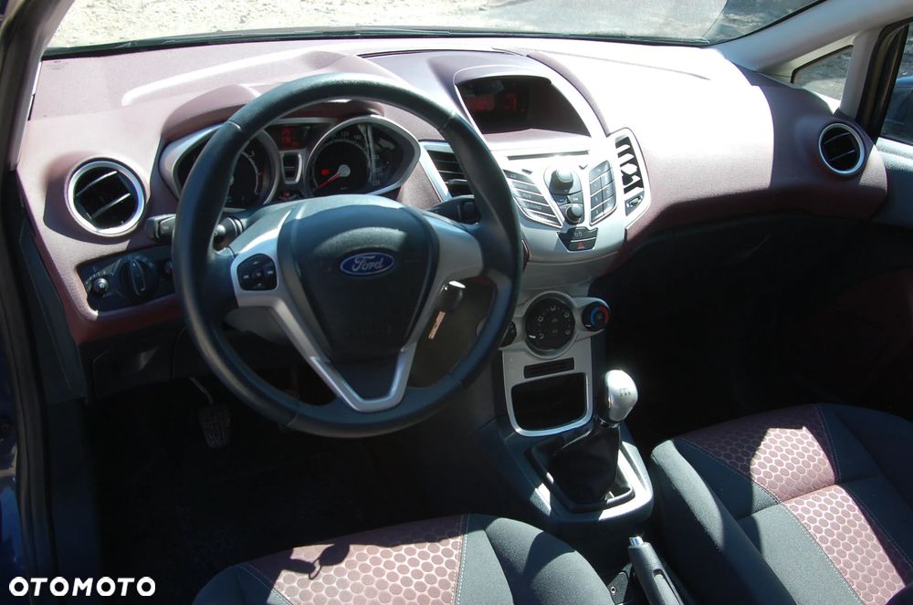 Ford Fiesta 1.25 Titanium - 9