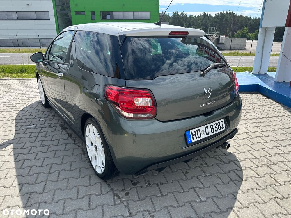 Citroën DS3 1.6 VTi SoChic - 8