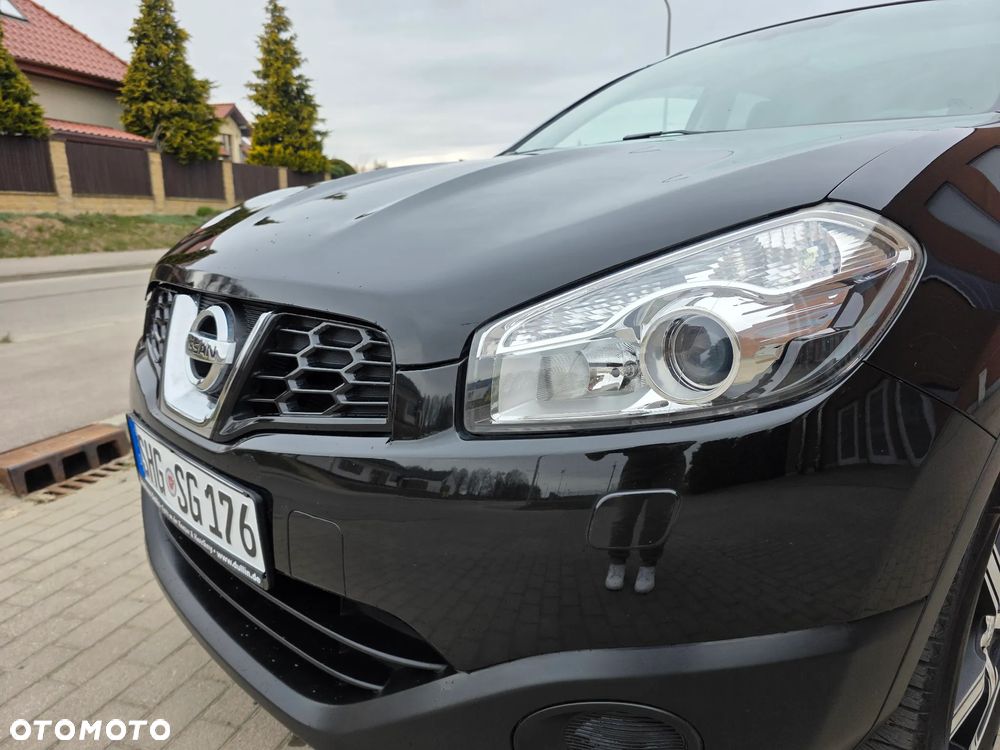 Nissan Qashqai+2 2.0 Visia - 5