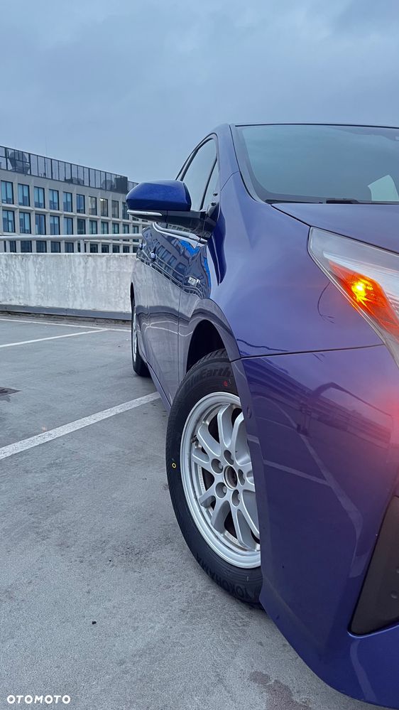 Toyota Prius 1.8 Hybrid Active - 10