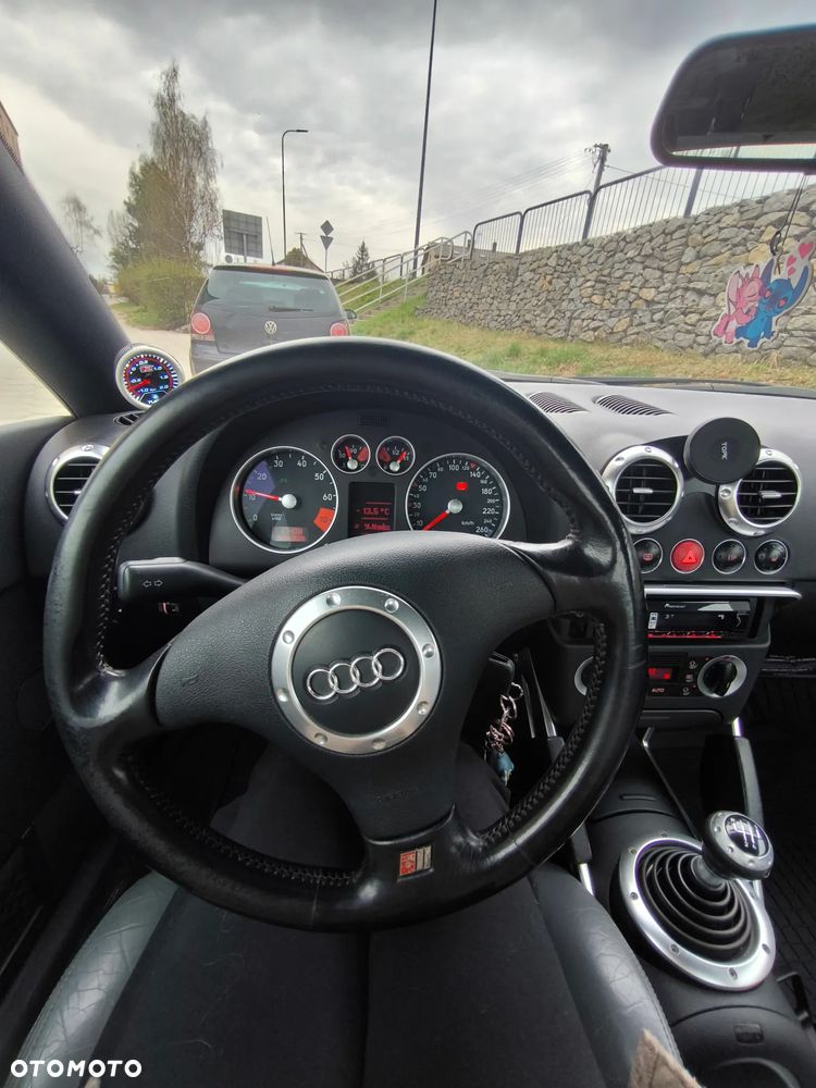 Audi TT Coupé 1.8T - 7