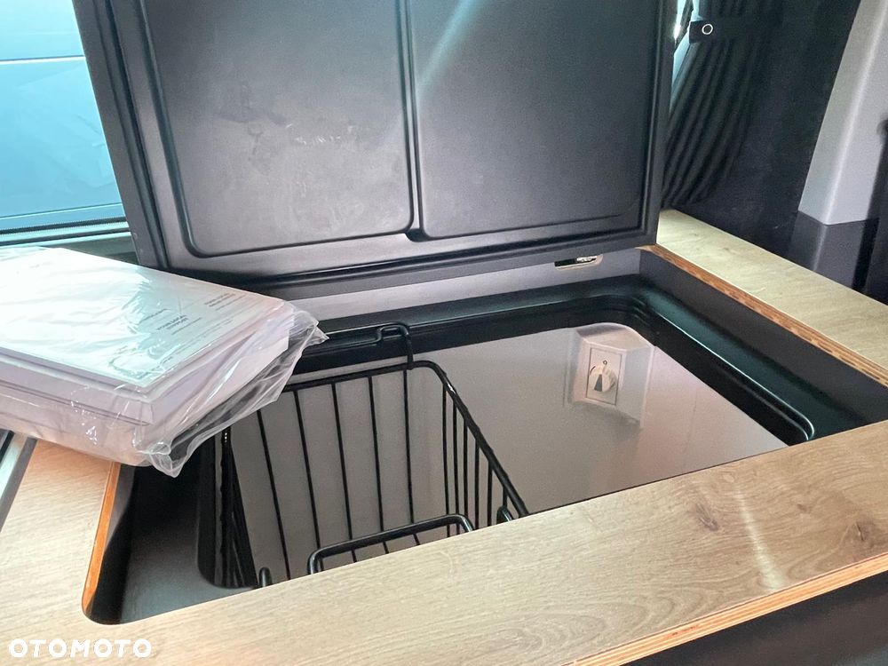 Volkswagen California - 22