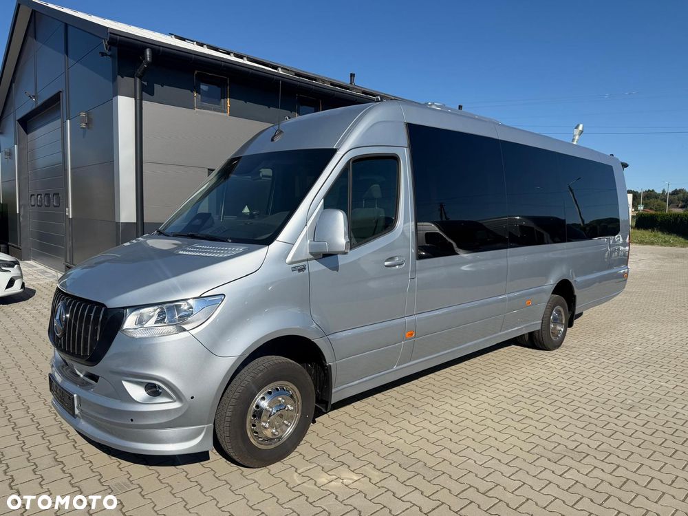 Mercedes-Benz Sprinter 519 - 1