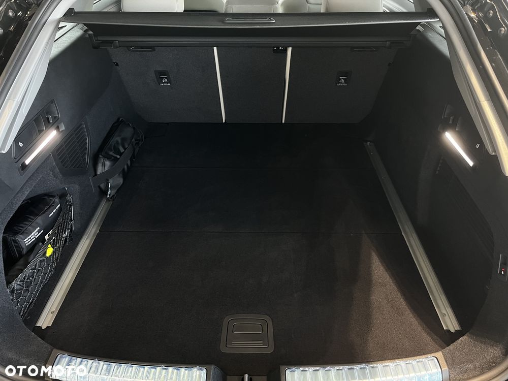 Audi A6 Avant TDI mHEV Quattro S tronic - 32