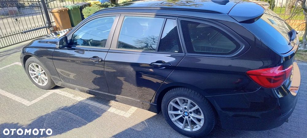 BMW Seria 3 318i Advantage - 9