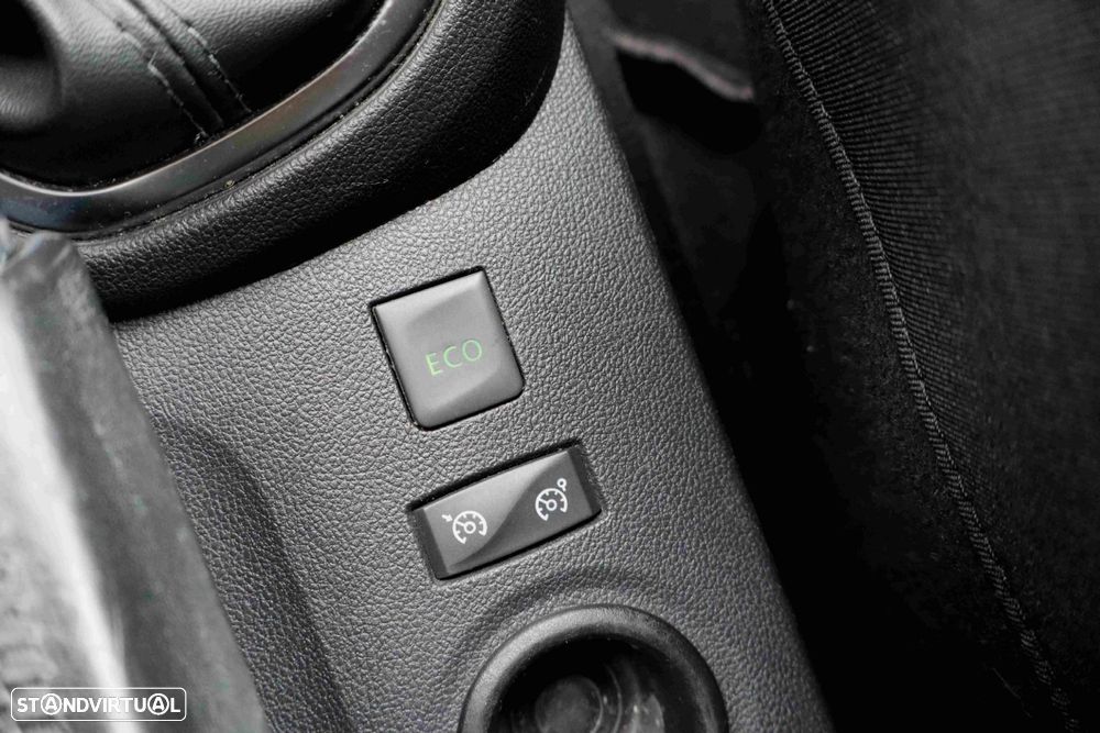 Renault Captur 1.5 dCi Exclusive - 38