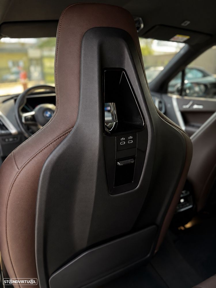 BMW iX xDrive 40 Pack Desportivo - 19