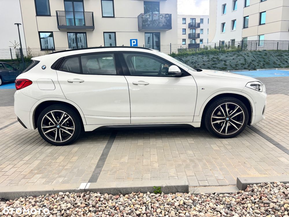BMW X2 sDrive18i - 11