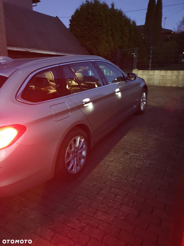 BMW Seria 5 520d - 7