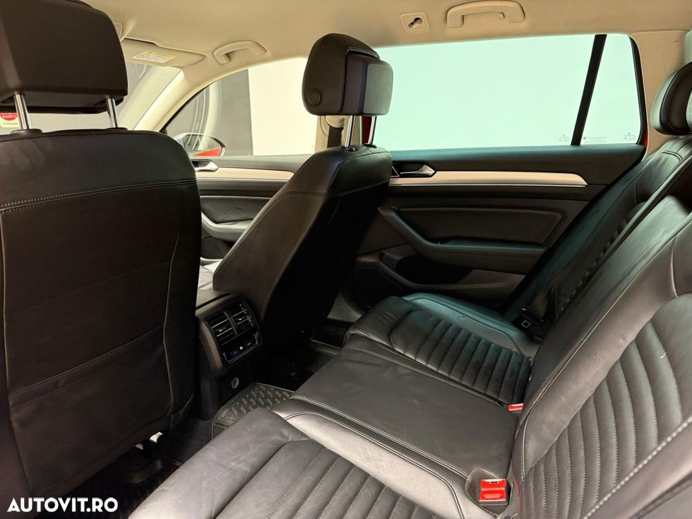 Volkswagen Passat Alltrack 2.0 TDI DSG 4Motion - 6