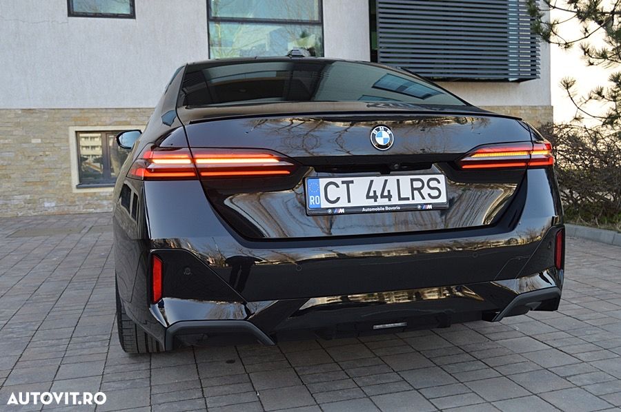 BMW Seria 5 520d AT MHEV - 13