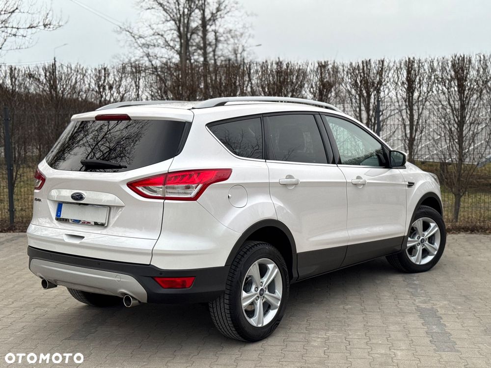Ford Kuga 2.0 TDCi 4x4 Titanium - 33