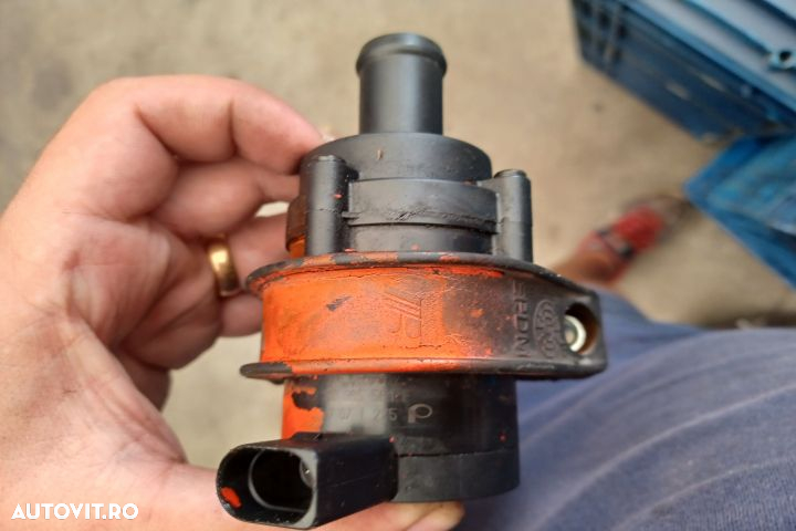 Pompa recirculare apa 1K0965561F Volkswagen VW Golf 6 [2008 - 2015] H - 2