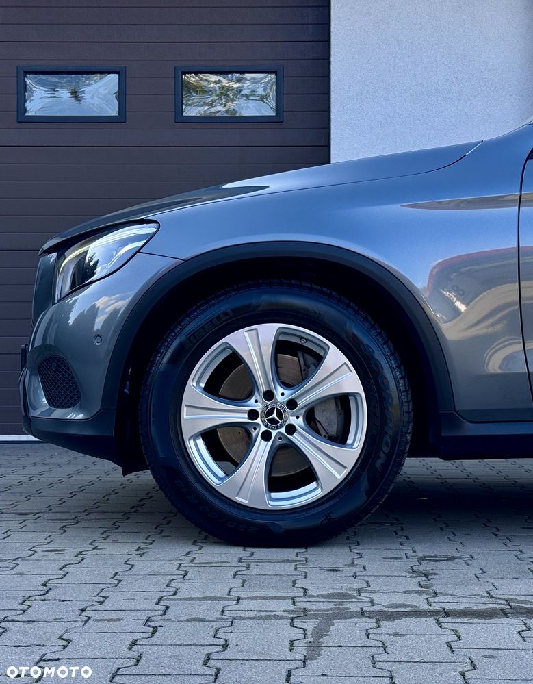 Mercedes-Benz GLC 220 d 4Matic 9G-TRONIC - 11