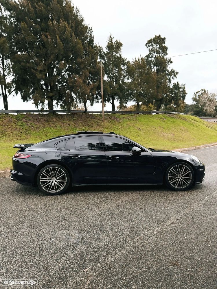 Porsche Panamera 4 Executive - 4