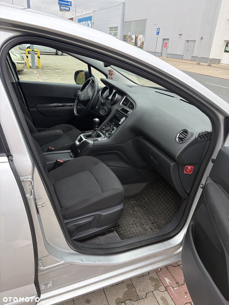 Peugeot 5008 - 7