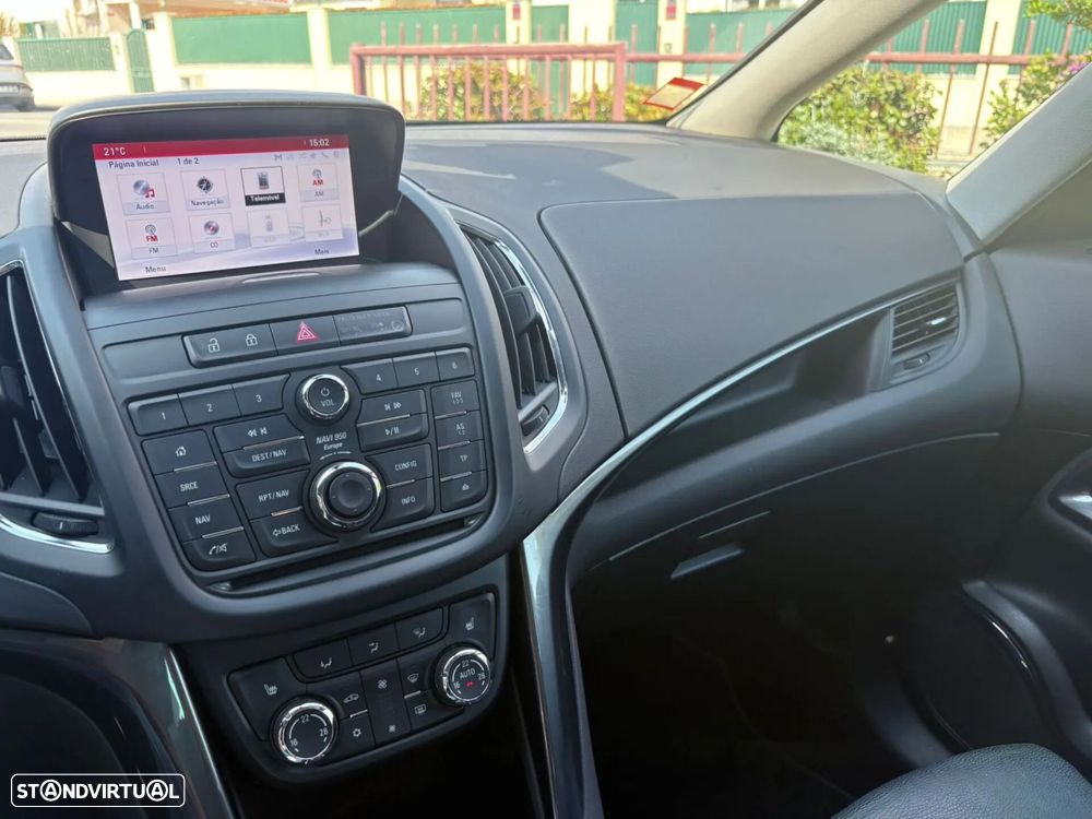 Opel Zafira 2.0 CDTI Cosmo - 47