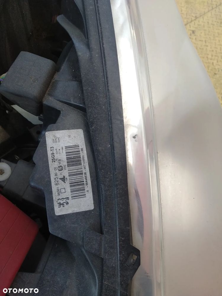 PEUGEOT 308 SW T7 07-11 1.6 HDI 9HZ - OSLONA PRZECIWSLONECZNA PRAWA - 38