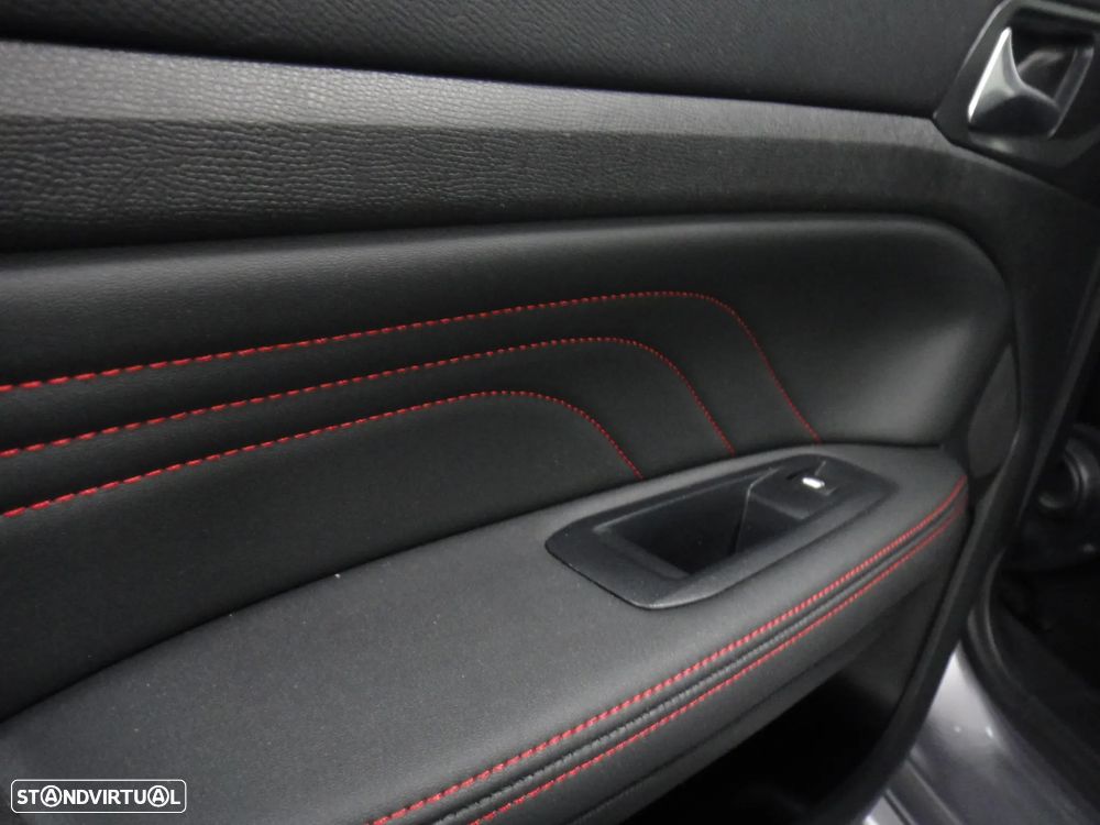 Peugeot 308 PureTech 130 GPF EAT8 Stop & Start GT Pack - 22