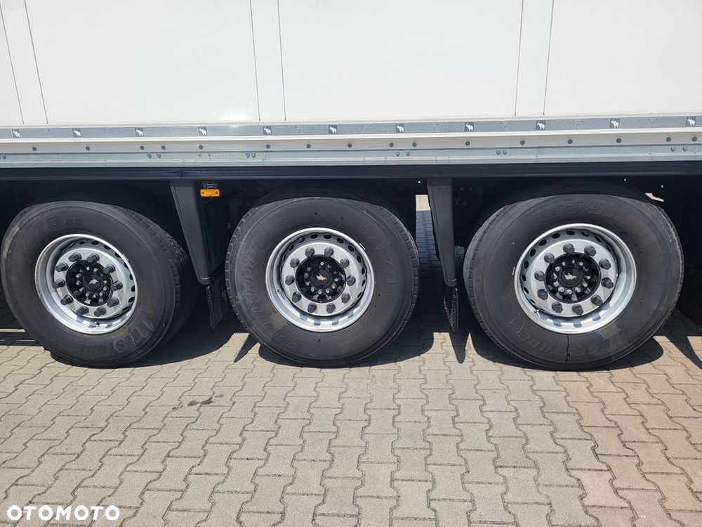 Schmitz Cargobull SCB S3B - 7