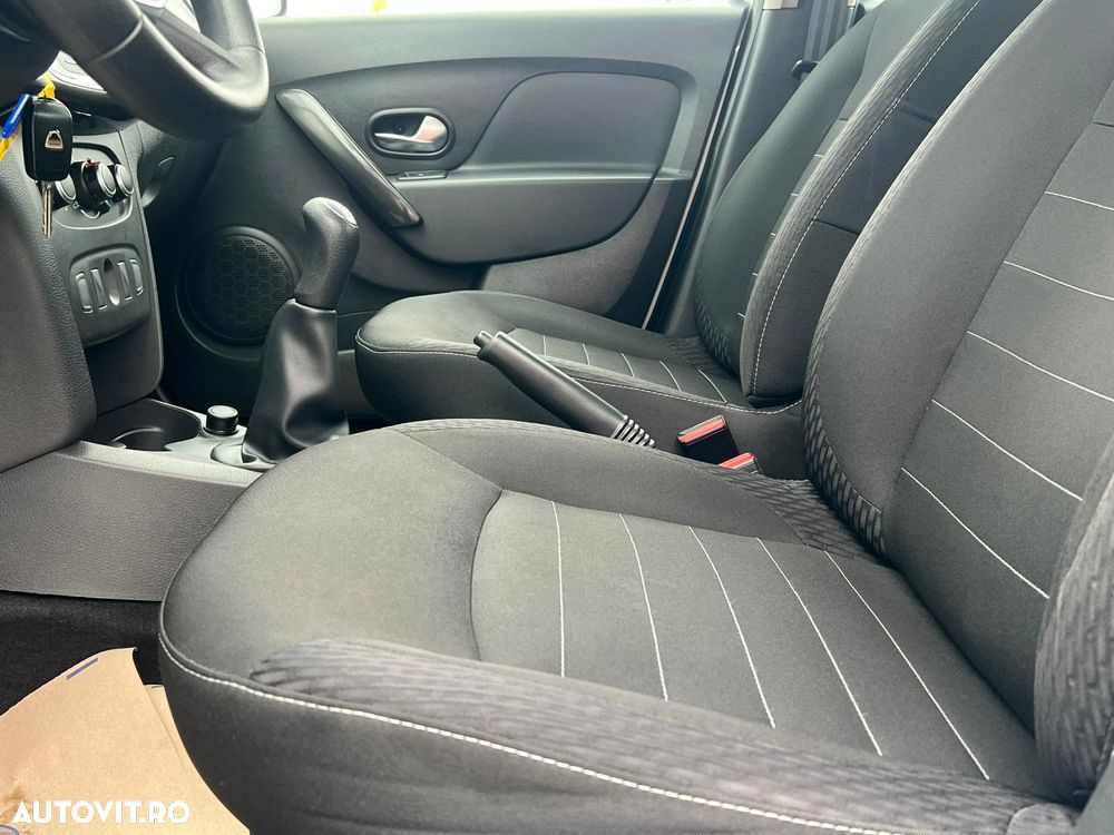 Dacia Logan 0.9 TCe Laureate - 23