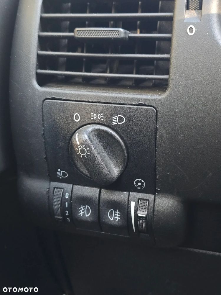 Opel Zafira - 33