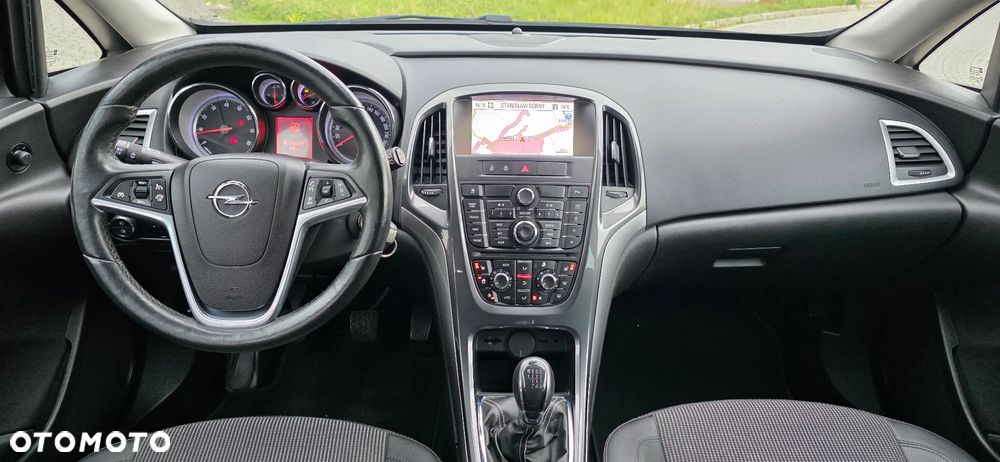 Opel Astra 1.6 Turbo Innovation - 17