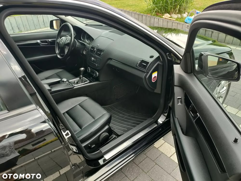 Mercedes-Benz Klasa C 200 CDI Classic - 9
