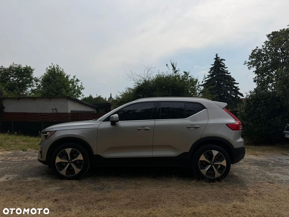 Volvo XC 40 B5 AWD Ultimate Dark - 6