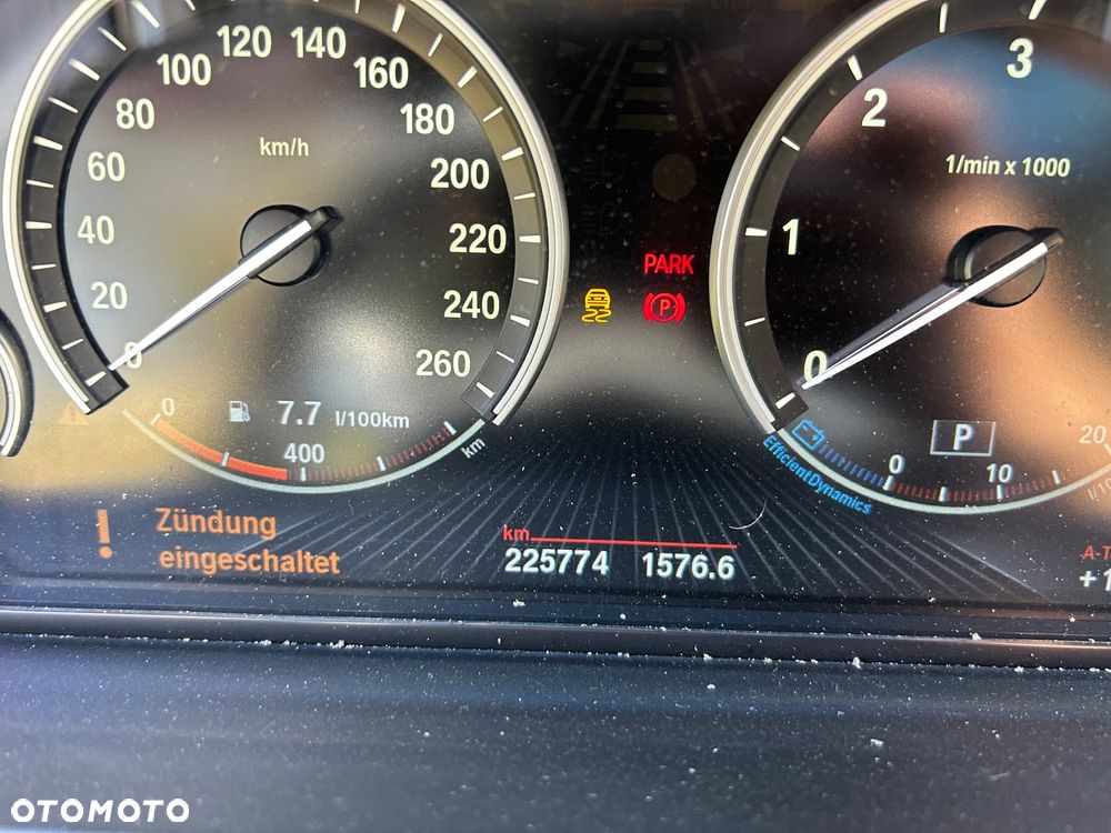 BMW Seria 5 530d xDrive Sport-Aut - 20