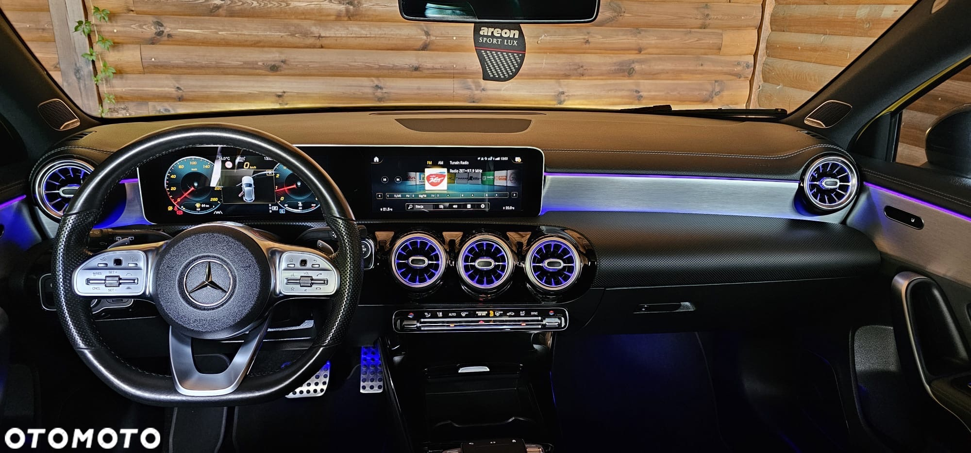 Mercedes-Benz Klasa A 200 AMG Line 7G-DCT - 12