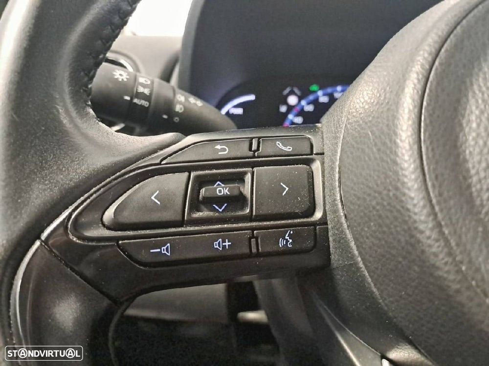 Toyota Yaris Cross 1.5 HDF Comfort - 16