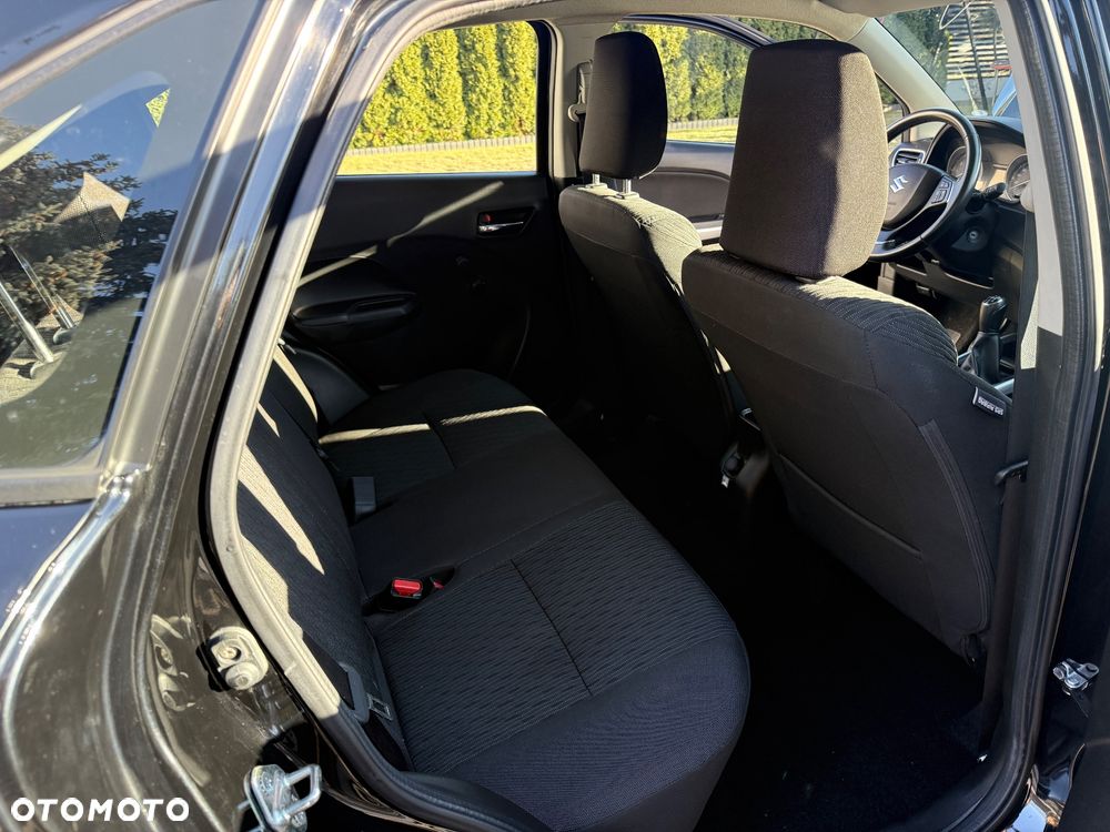 Suzuki Baleno 1.2 Dualjet Basic - 24