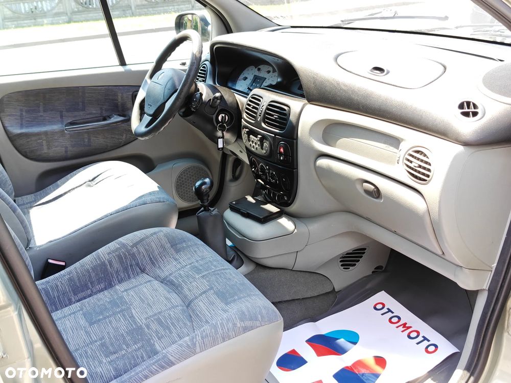 Renault Scenic RX4 2.0 16V Expression - 18