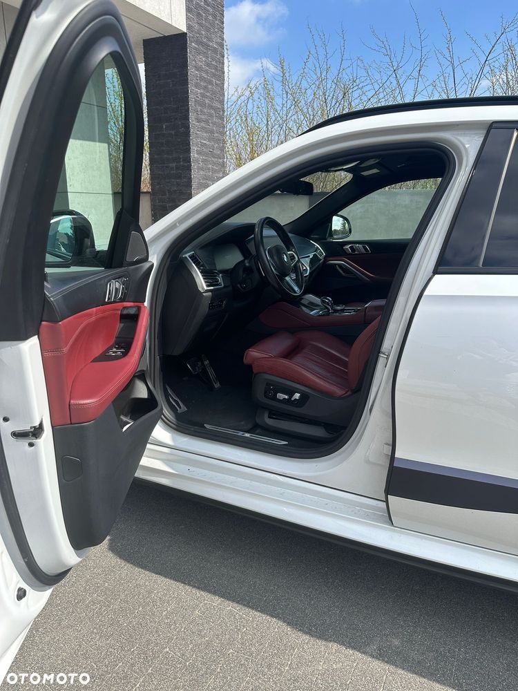 BMW X6 xDrive40i - 8