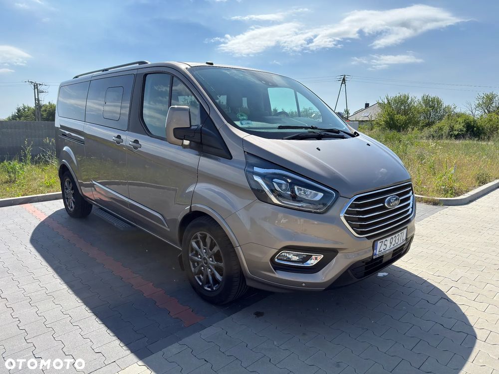 Ford Tourneo Custom - 3