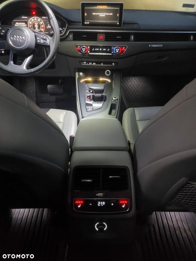 Audi A4 Limousine - 7