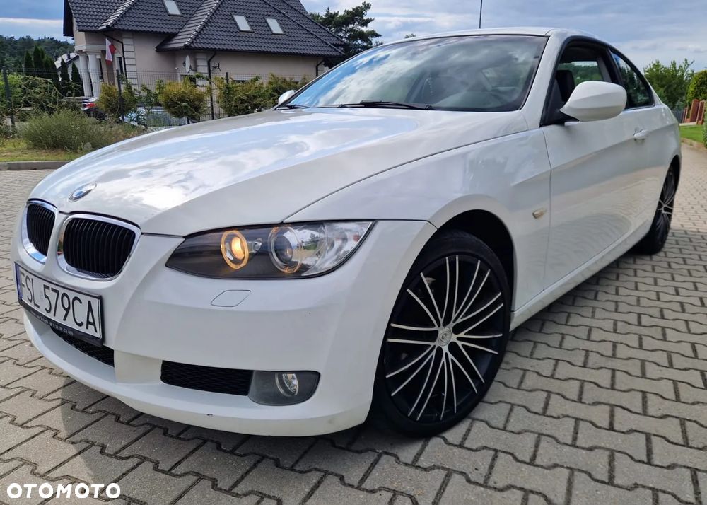 BMW Seria 3 320d xDrive Coupe - 1