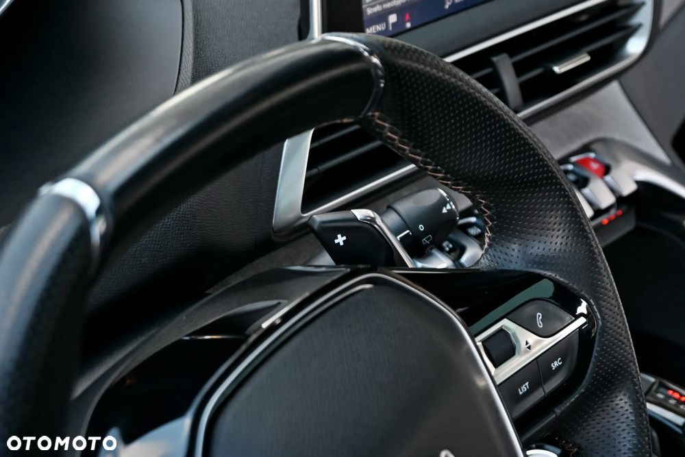 Peugeot 3008 2.0 BlueHDi GT S&S EAT8 - 33