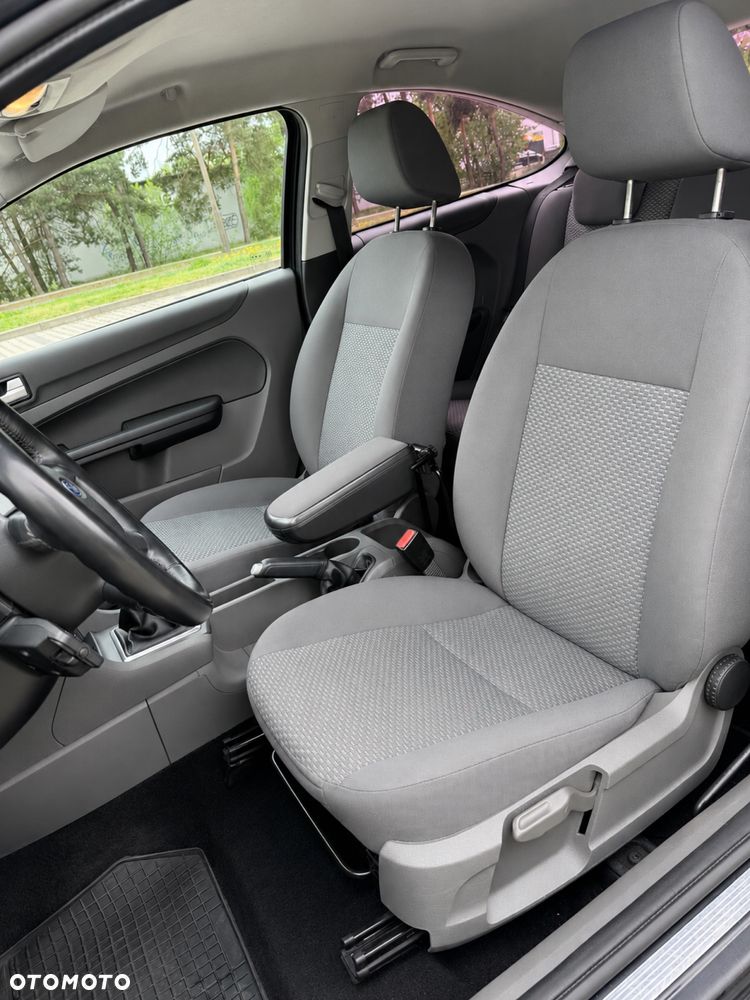 Ford Focus - 5