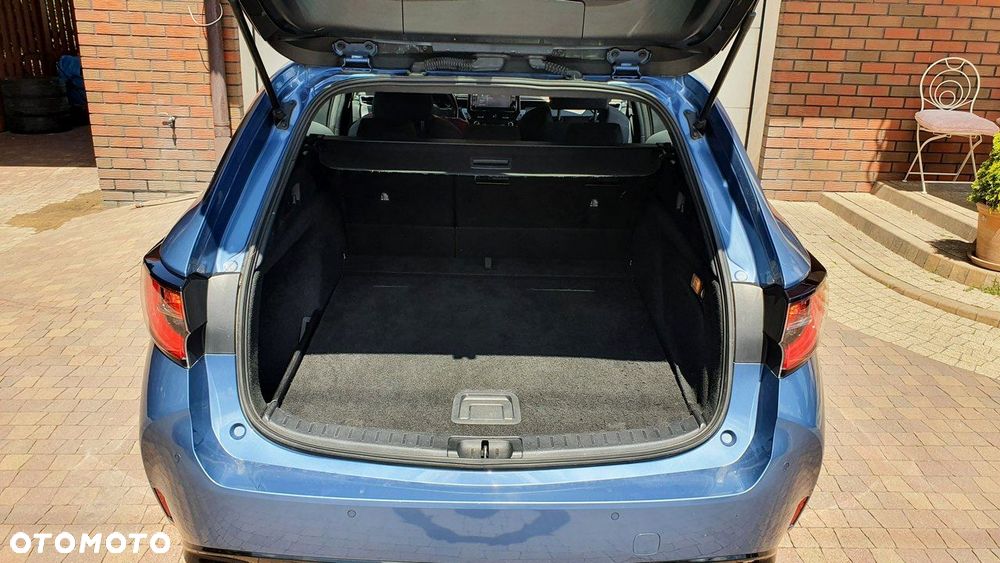 Toyota Corolla - 11