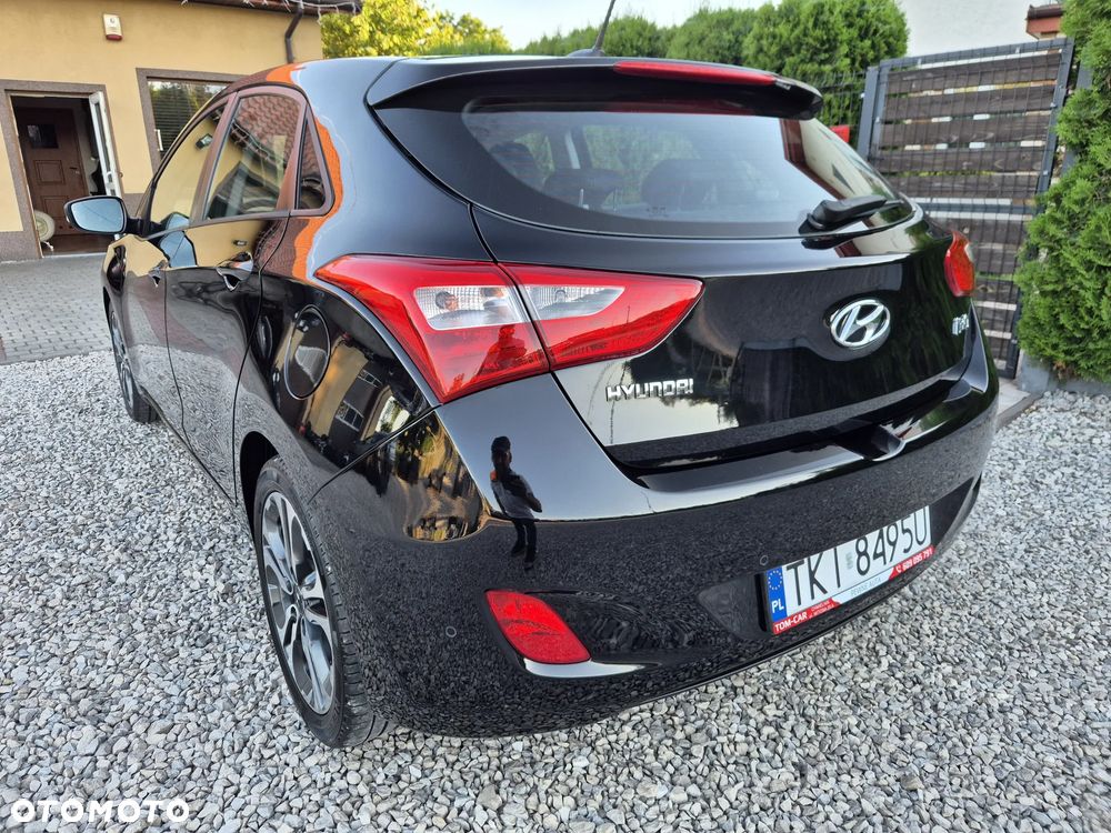 Hyundai i30 blue 1.4 Classic Navigation - 13