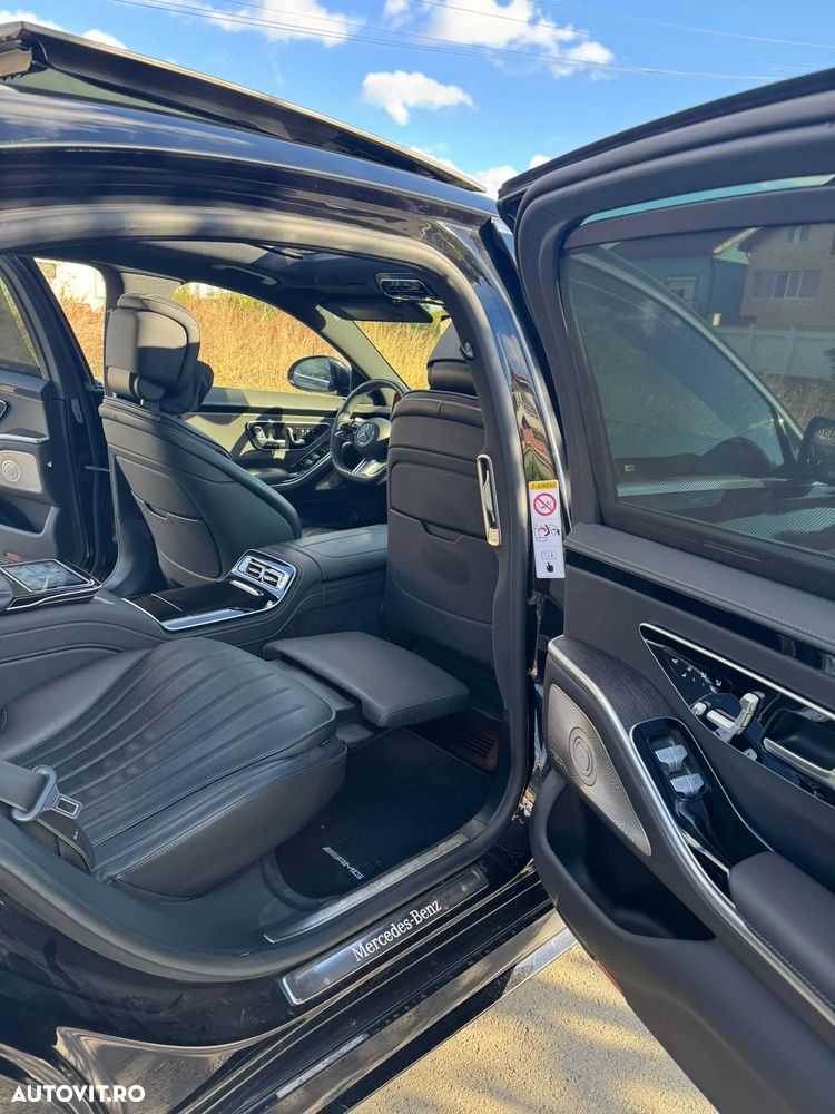 Mercedes-Benz S - 10