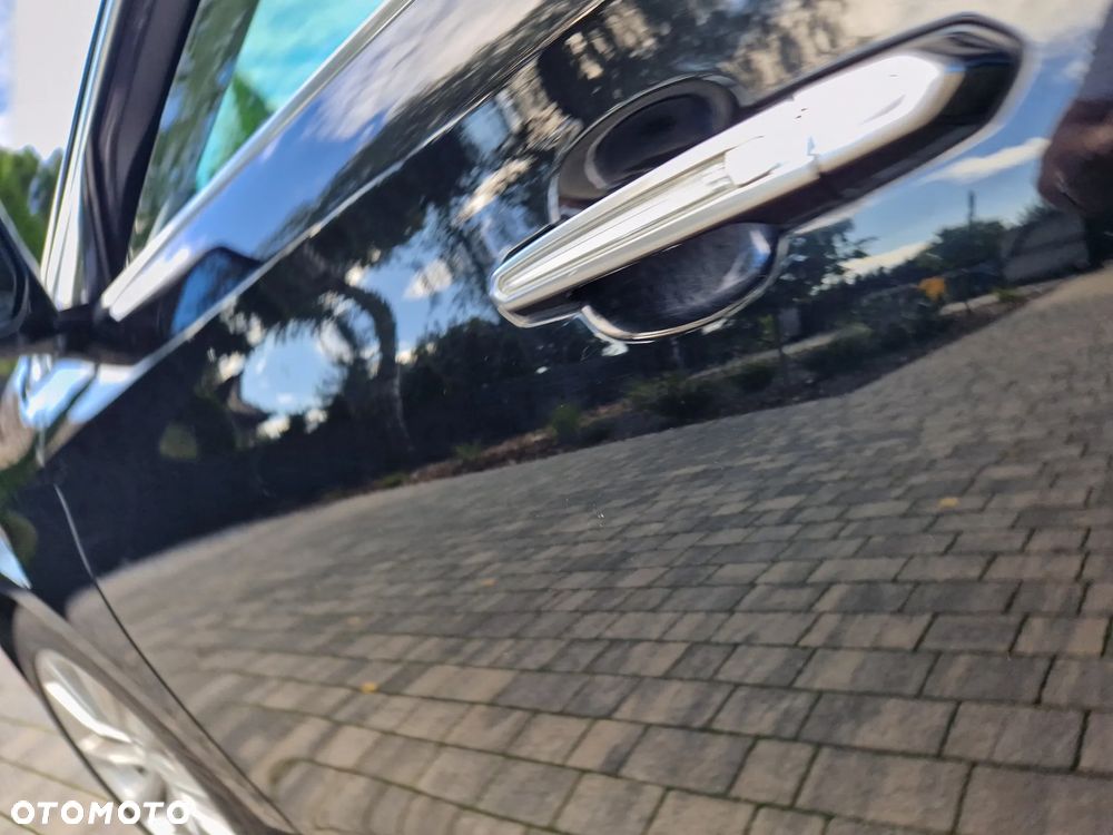 Cadillac XTS - 15