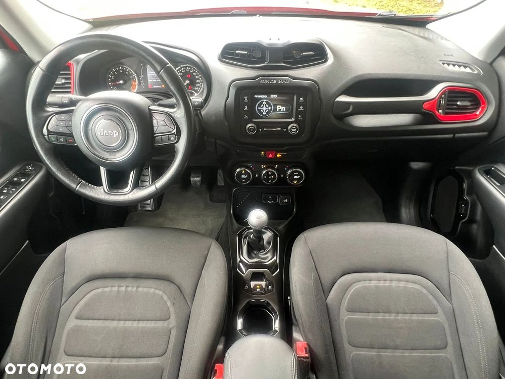 Jeep Renegade 1.6 E-torQ Longitude Adventure Edition - 23