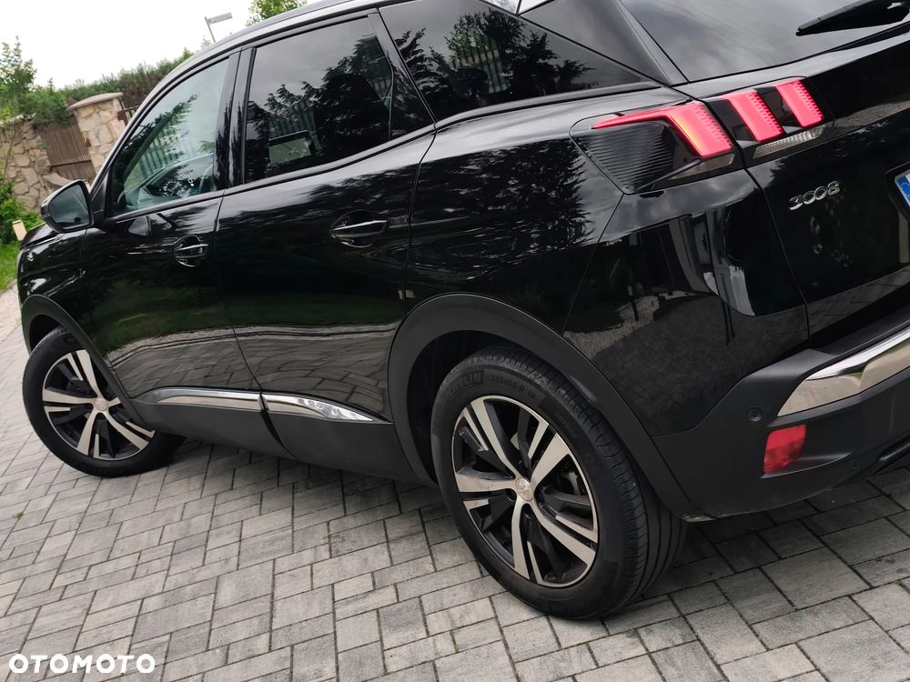 Peugeot 3008 PureTech 130 Stop & Start GPF Allure - 12